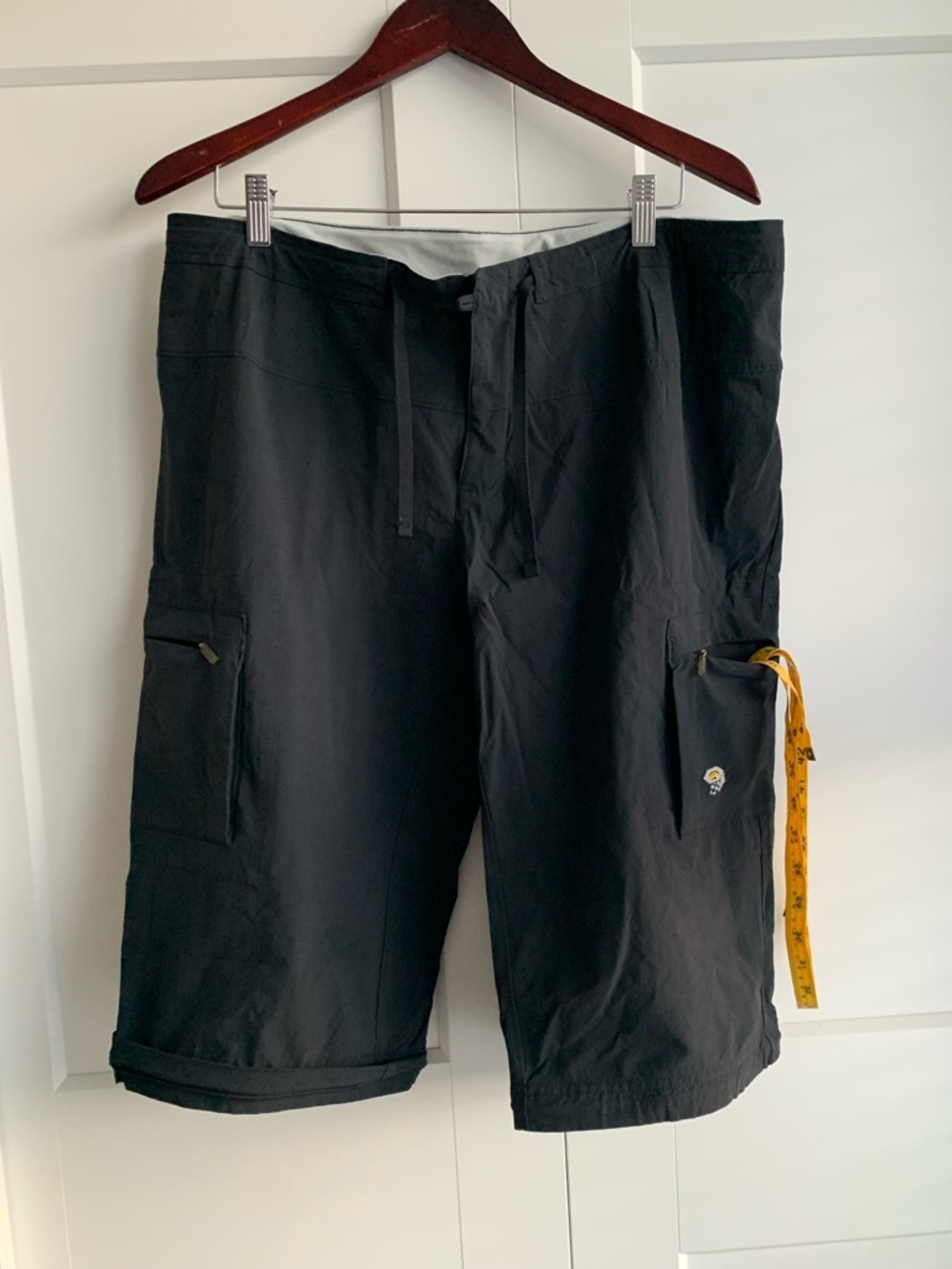 Mountain Hardwear Women's Yuma Convertible Cargo Pants black size 14 for hiking - Picture 5 of 15